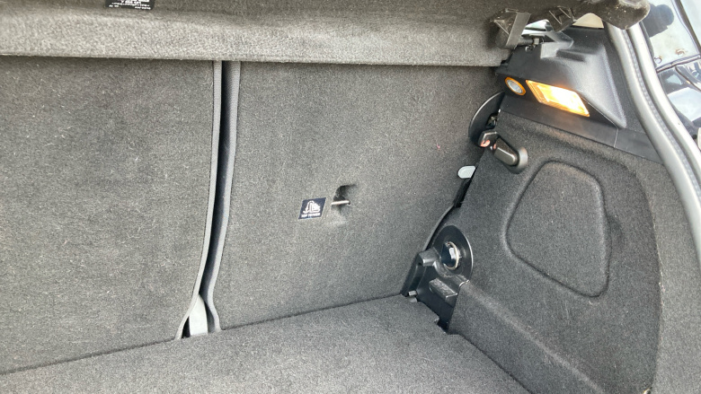 MINI Hatchback 1.5 Cooper D 3dr Diesel Hatchback